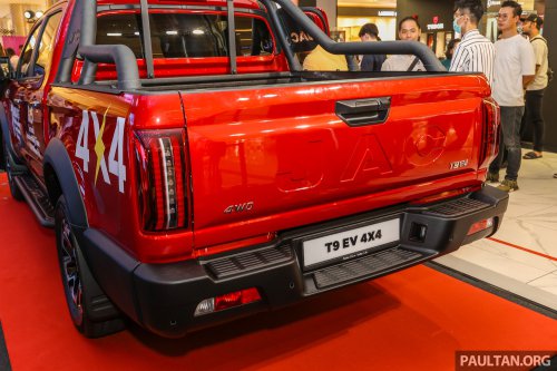 JAC T9 EV recognised as a pioneer in electric pick-up trucks by Malaysia Book of Records – 340 km range
