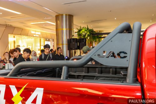JAC T9 EV recognised as a pioneer in electric pick-up trucks by Malaysia Book of Records – 340 km range
