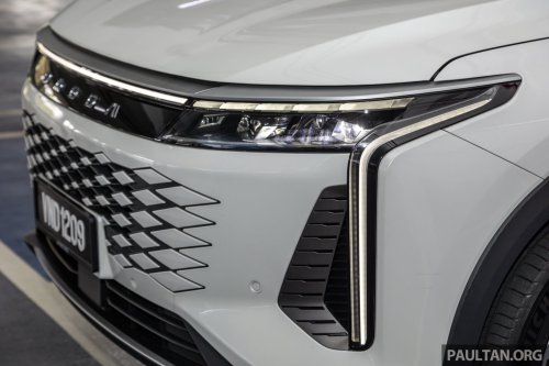 Omoda C9 Matte Black Limited Edition in Malaysia