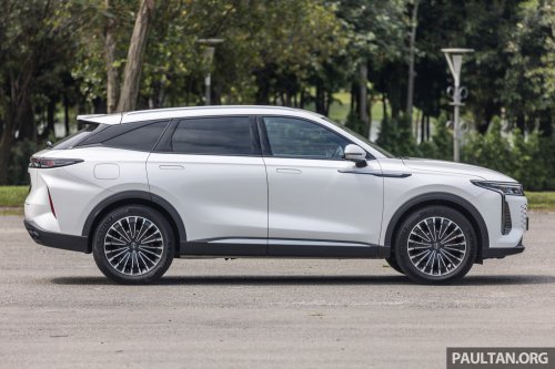 Omoda C9 Matte Black Limited Edition in Malaysia