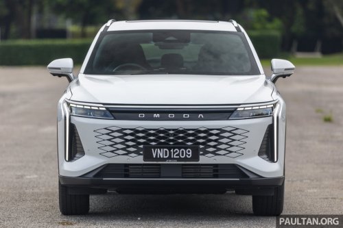 Omoda C9 Matte Black Limited Edition in Malaysia