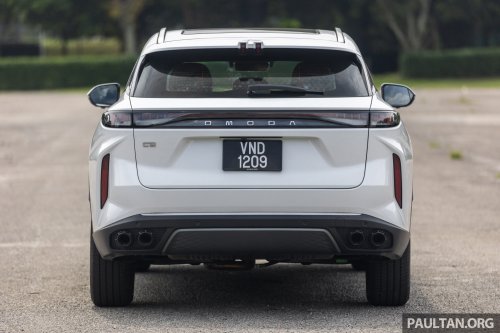 Omoda C9 Matte Black Limited Edition in Malaysia