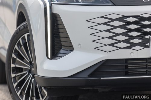 Omoda C9 Matte Black Limited Edition in Malaysia