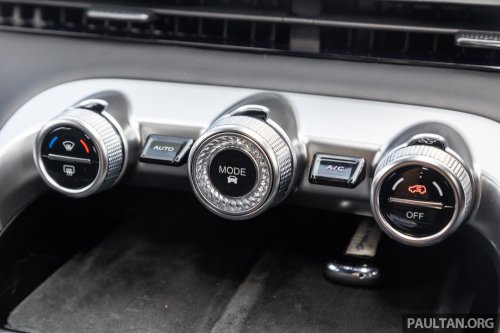 Omoda C9 Matte Black Limited Edition in Malaysia