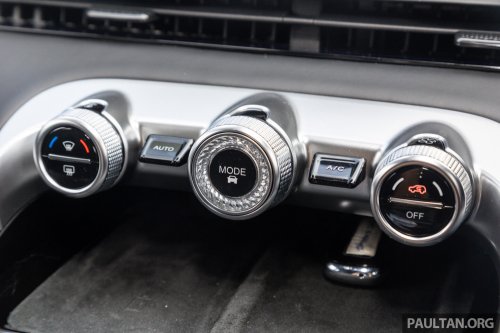 Omoda C9 Matte Black Limited Edition in Malaysia