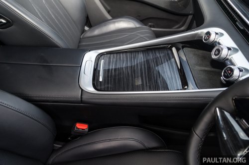 Omoda C9 Matte Black Limited Edition in Malaysia