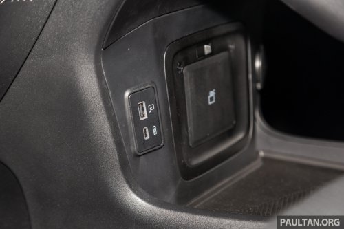 Omoda C9 Matte Black Limited Edition in Malaysia
