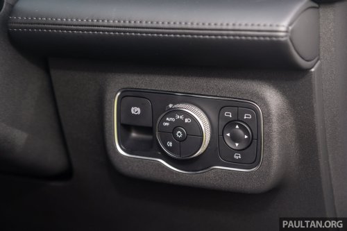 Omoda C9 Matte Black Limited Edition in Malaysia