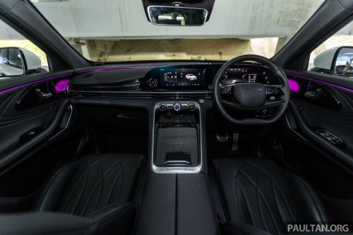 Omoda C9 Matte Black Limited Edition in Malaysia