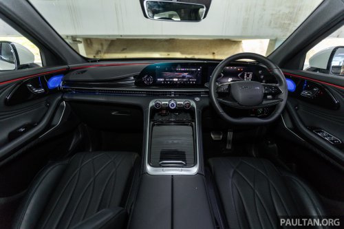 Omoda C9 Matte Black Limited Edition in Malaysia