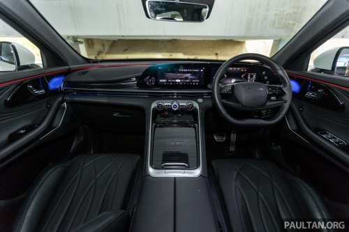 Omoda C9 Matte Black Limited Edition in Malaysia