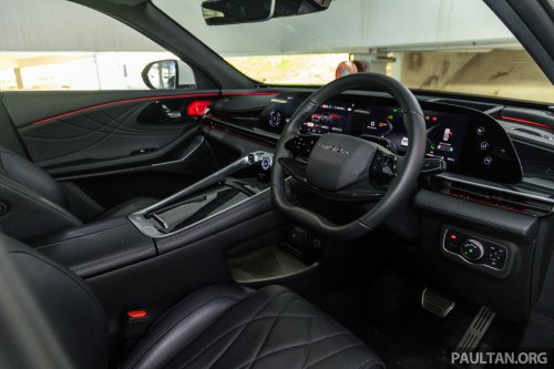 Omoda C9 Matte Black Limited Edition in Malaysia