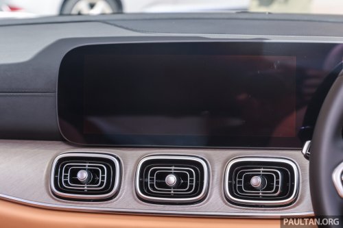 Jaecoo J8 to launch in Malaysia on July 18 – 2WD five-seater and AWD six-seater variants, from RM195k est