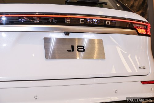 Jaecoo J8 to launch in Malaysia on July 18 – 2WD five-seater and AWD six-seater variants, from RM195k est