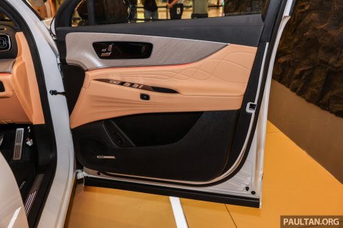 Jaecoo J8 to launch in Malaysia on July 18 – 2WD five-seater and AWD six-seater variants, from RM195k est