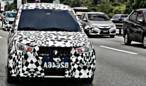 Proton, 2025 Proton Saga MC3 seen at night – rear taillights with S70-like LED signature; LED projector headlamps