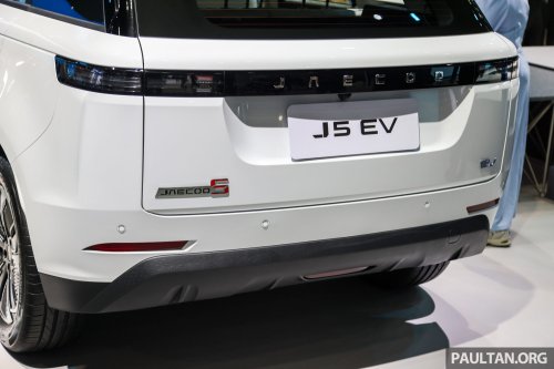 Jaecoo J5 EV vs iCaur 03 iWD compared – what are the differences between the two Chery EV SUVs