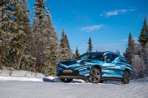 Mercedes-Benz, Mercedes-Benz GLC, Mercedes-Benz GLC with EQ Technology teased with illuminated front grille – brand’s new design direction