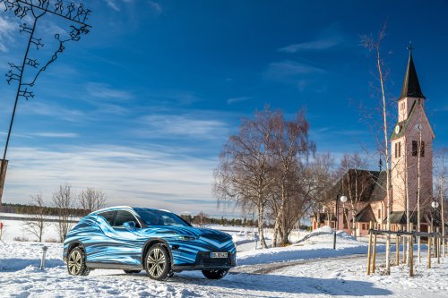 Mercedes-Benz GLC with EQ Technology teased with illuminated front grille – brand’s new design direction