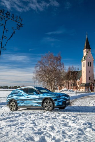 Mercedes-Benz GLC with EQ Technology teased with illuminated front grille – brand’s new design direction