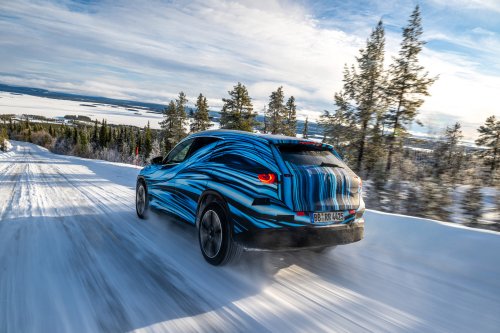 Mercedes-Benz GLC with EQ Technology teased with illuminated front grille – brand’s new design direction