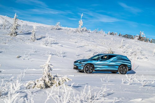 Mercedes-Benz GLC with EQ Technology teased with illuminated front grille – brand’s new design direction