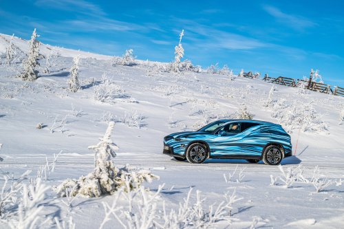 Mercedes-Benz GLC with EQ Technology teased with illuminated front grille – brand’s new design direction