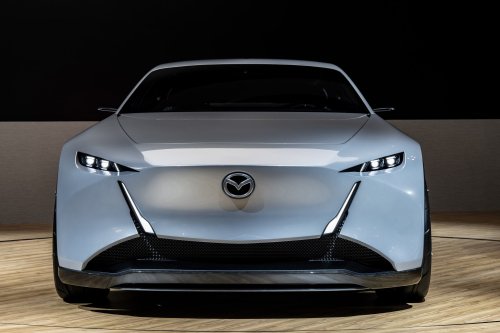 Mazda, Mazda 3, PHEV, Mazda Vision X-Coupe – rotary PHEV with Mazda 3 styling, 510 PS, 160 km EV range, 800 km total