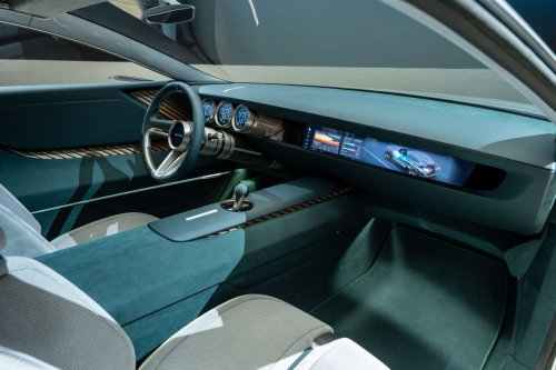 Mazda, PHEV, Mazda Vision X-Coupe – rotary PHEV with Mazda 3 styling, 510 PS, 160 km EV range, 800 km total