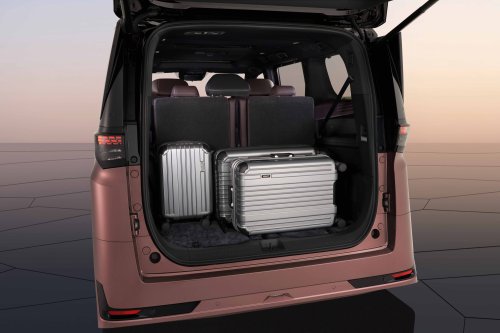 2026 Nissan Elgrand debuts in Tokyo – 4th-gen Alphard-fighter, e-Power hybrid, e-4orce electric AWD
