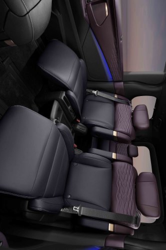 2026 Nissan Elgrand debuts in Tokyo – 4th-gen Alphard-fighter, e-Power hybrid, e-4orce electric AWD