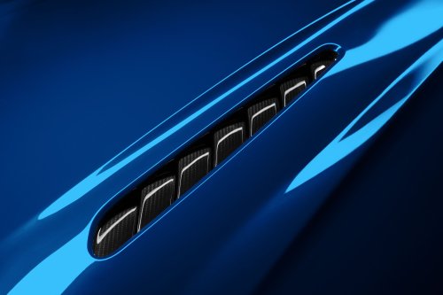 Aston Martin, Aston Martin DB12 S debuts – Coupé and Volante get 700 PS/800 Nm 4.0L biturbo V8, and quicker responses