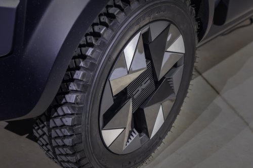 Dacia Hipster Concept previews affordable pint-sized boxy EV – just 3 metres long, four seats, front bench