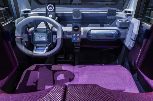 Dacia, Dacia Hipster Concept previews affordable pint-sized boxy EV – just 3 metres long, four seats, front bench