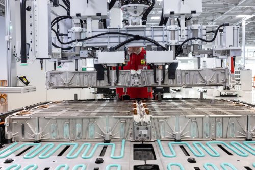 Ferrari Elettrica – brand’s first EV debuts in 2H 2026; 800V tech, active suspension, 1,128 PS, 530 km range