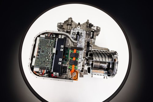 Ferrari Elettrica – brand’s first EV debuts in 2H 2026; 800V tech, active suspension, 1,128 PS, 530 km range