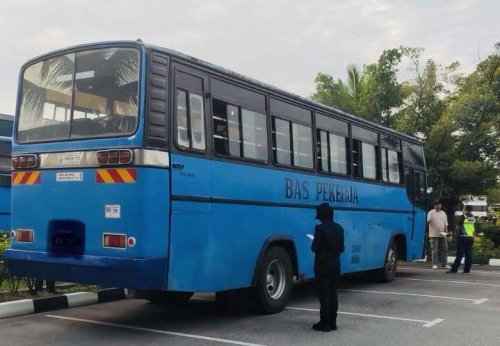 JPJ “declares war” on overloaded vehicles in Malaysia, “I’ve lost my patience,” says Loke