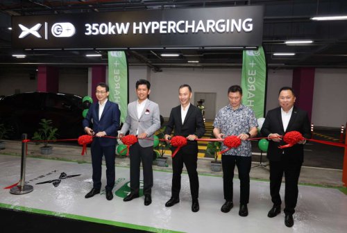 Xpeng | Charge+ and Xpeng launch 350 kW DC charger at KL Eco City Mall – ‘hypercharging hub’ is KL’s fastest