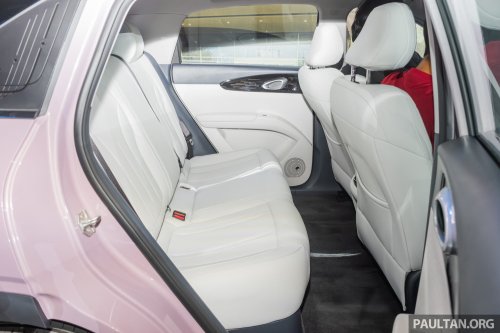 Geely EX2 in Thailand – Proton eMas 5, but with larger battery as standard, power seat, tonneau cover