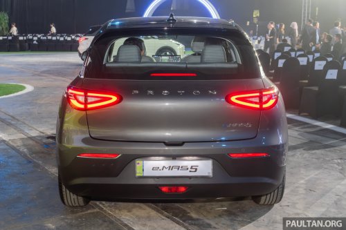 Proton eMas 5 spec-by-spec comparo – RM57k for 79 PS, 225 km Prime; RM70k for 116 PS, 325 km Premium