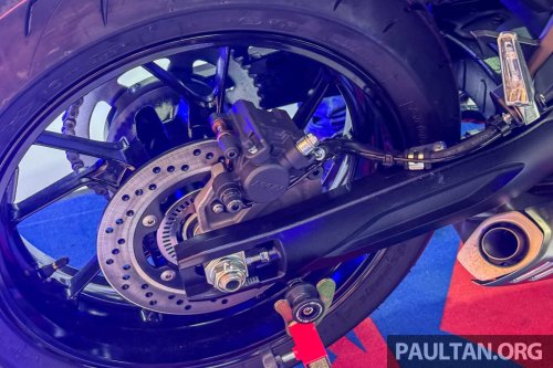 2025 Suzuki GSX-8T and GSX-8TT retro middleweight bikes in Malaysia, priced at RM59,600 and RM63,600