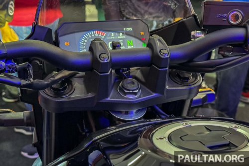 2025 Suzuki GSX-8T and GSX-8TT retro middleweight bikes in Malaysia, priced at RM59,600 and RM63,600