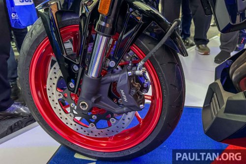 2025 Suzuki GSX-8T and GSX-8TT retro middleweight bikes in Malaysia, priced at RM59,600 and RM63,600