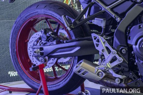 2025 Suzuki GSX-8T and GSX-8TT retro middleweight bikes in Malaysia, priced at RM59,600 and RM63,600