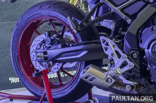 2025 Suzuki GSX-8T and GSX-8TT retro middleweight bikes in Malaysia, priced at RM59,600 and RM63,600