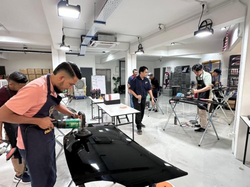 Car enthusiasts, learn how to wash/detail your ride the right way – a 2-day training programme by The Carage