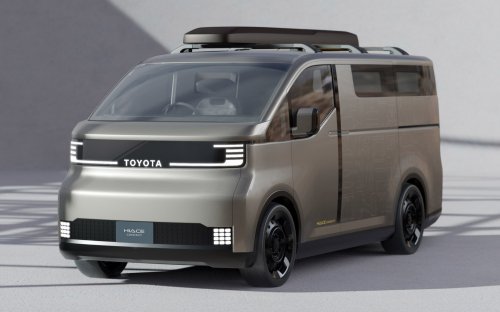 Toyota, Toyota Hiace, Toyota Hiace Concept previews next generation of commercial van with pillarless side, full-width display
