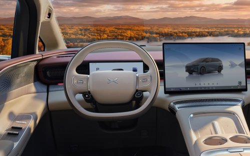 Xpeng X9 PowerX – brand’s first REEV, 1.5T, 0.15 l/100 km FC, 452 km CLTC EV range, 1,602 km total