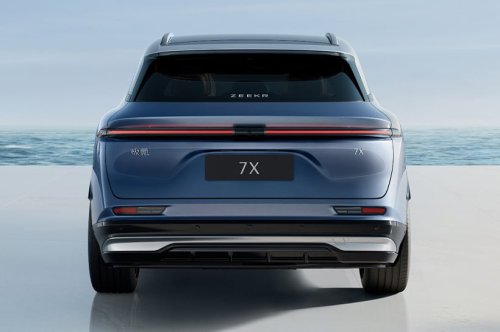 Zeekr 7X facelift revealed – 900V architecture, 6C DC charging, 802 km CLTC, 795 PS, 0-100 km/h 2.98 secs
