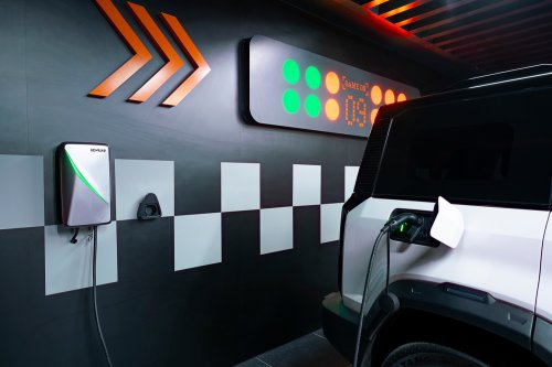 iCaur Damansara by Carramax Luxe opens – brand’s seventh dealership is new flagship outlet in Malaysia